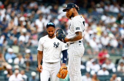 article image - Twins Yankees Baseball